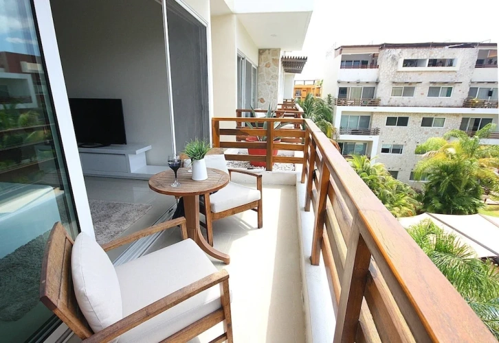 3 Bedrooms Standard room with balcony and with city view