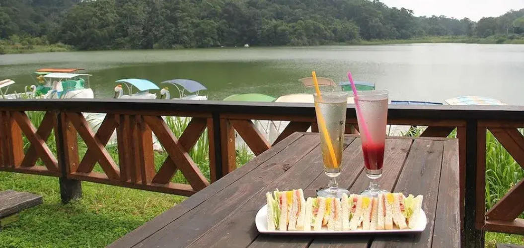 West Lake Resortopia