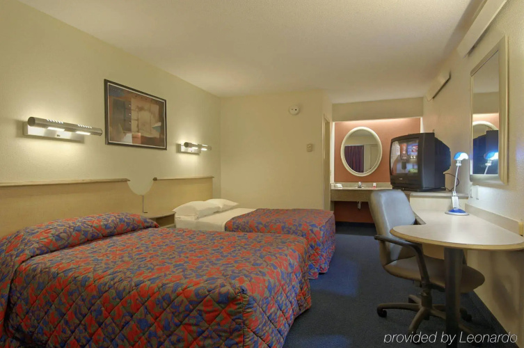 Red Roof Inn Chicago - Lansing