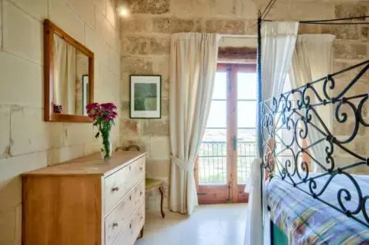 Farmhouse Lewza