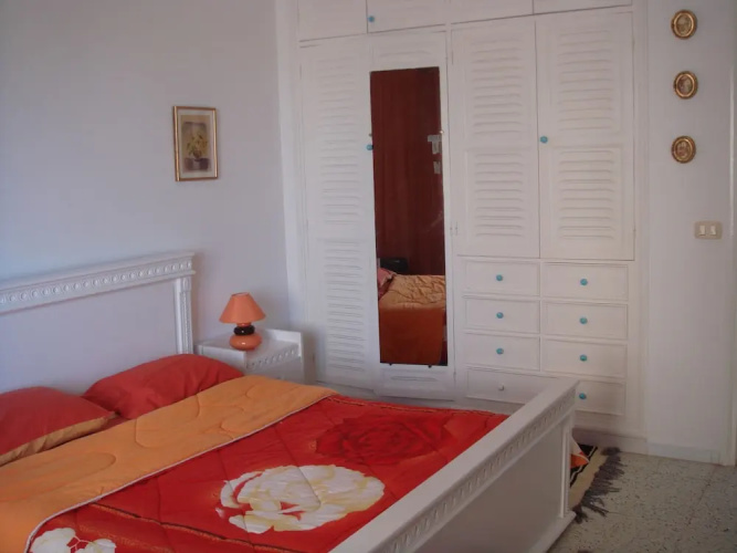 Partie de pittoresque maison en bord de mer