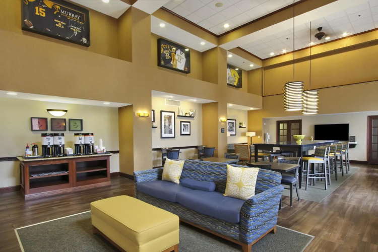Hampton Inn & Suites Murray