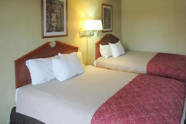 Rodeway Inn