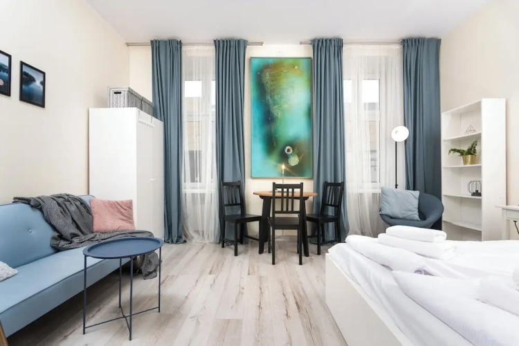 Standard Suite