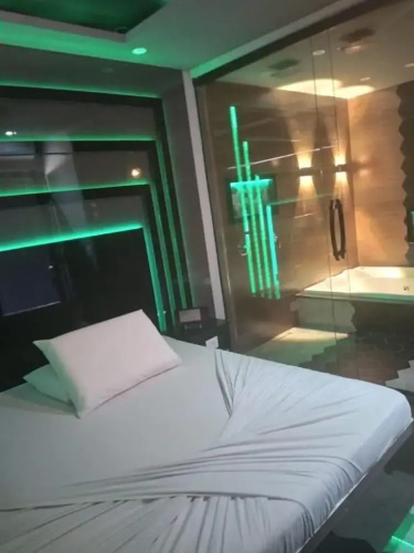 up motel2