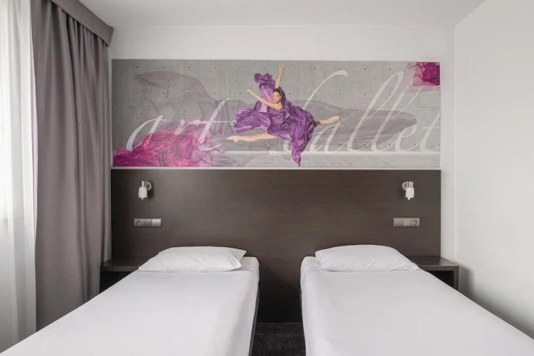 Twin room