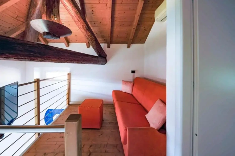 3 Bedrooms Apartment