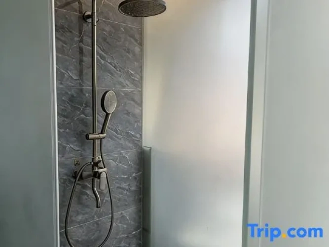 1 Bedroom Deluxe Double room