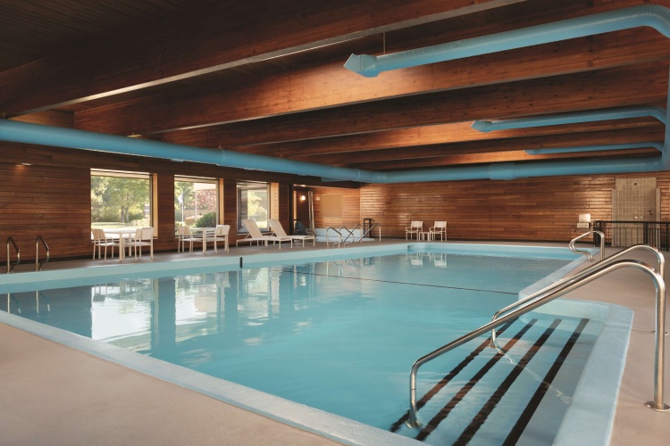 Country Inn & Suites by Radisson, Traverse City, MI photo 15