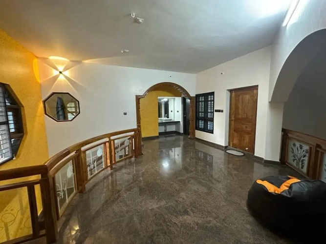 Villa with balcony