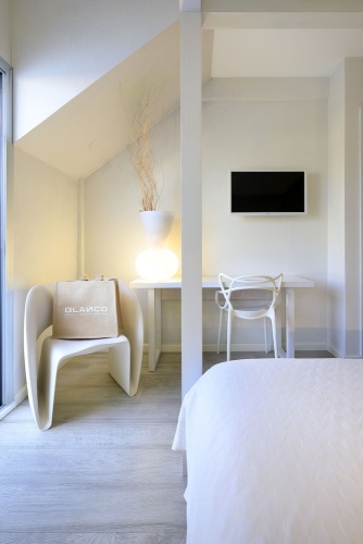 Blanco Hotel Formentera photo 9