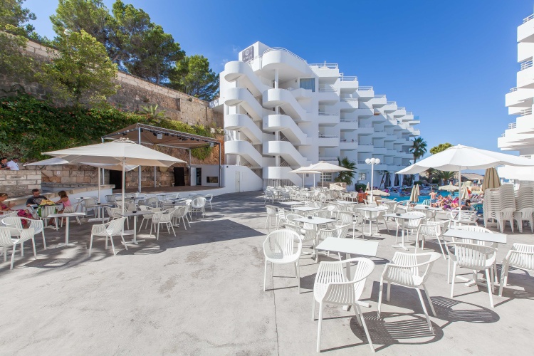 FERGUS Style Cala Blanca Suites photo 32