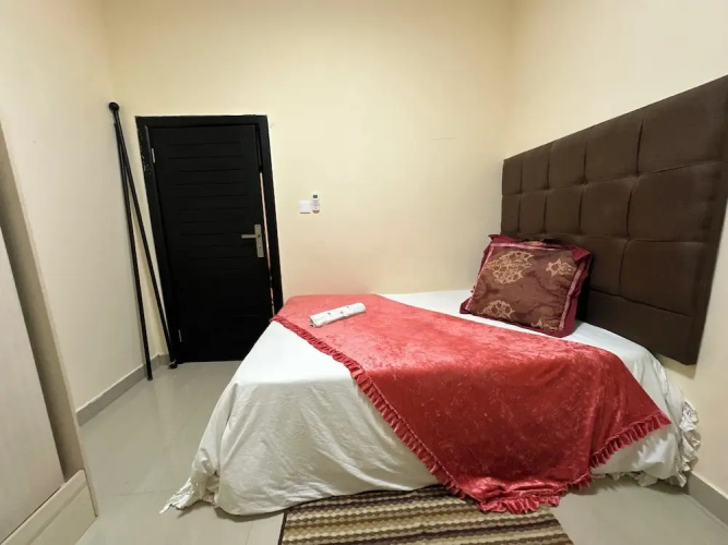 Executive Private Standing apt in Lusaka