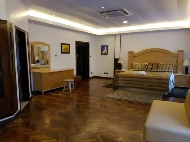 1 Bedroom Double Suite