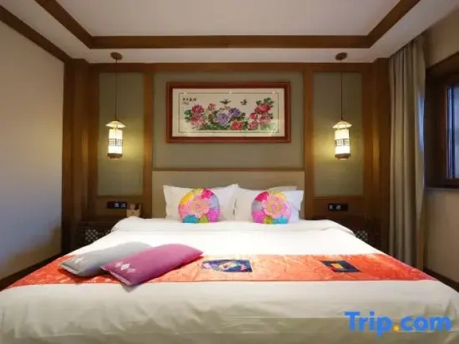 Deluxe Family Suite