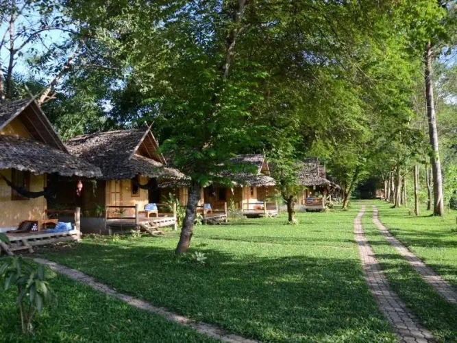 Double Bungalow