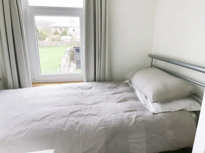 3 Overlands, Settle