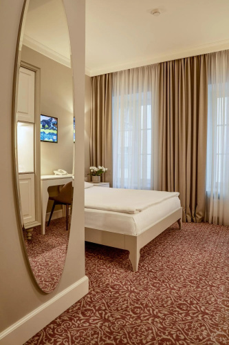 Ratonda Centrum Hotel