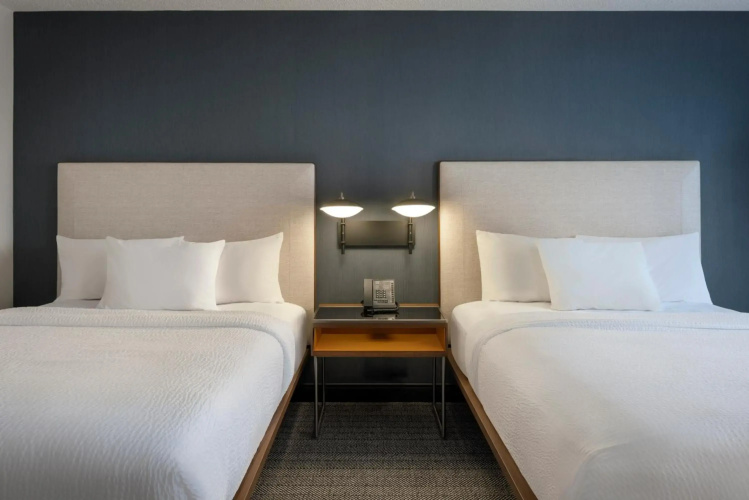 Courtyard by Marriott Springfield Airport