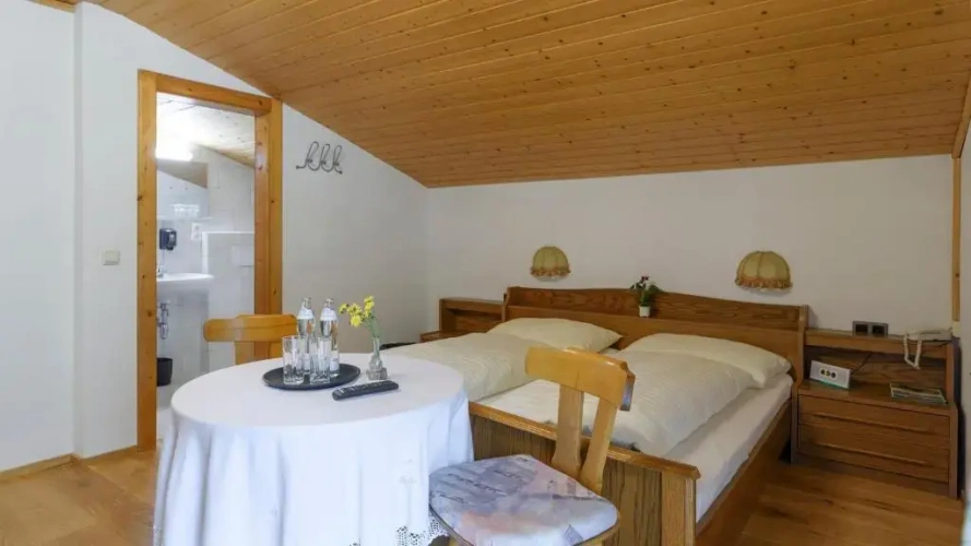 2 Bedrooms Double Apartment