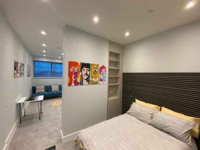 Deluxe Apartment