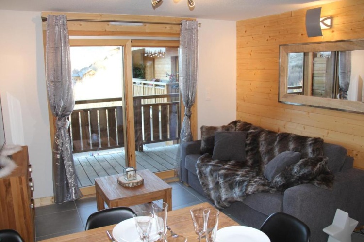 Double Apartment with mountain view