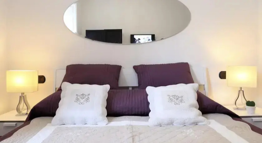 Caracciolo Guest House
