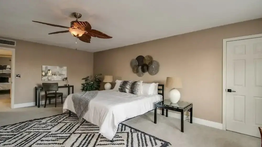 North Scottsdale Retreat w Resort Like Backyard!