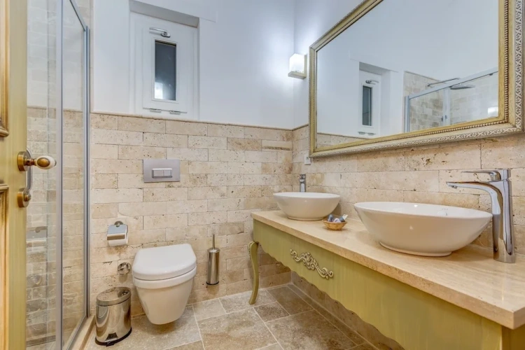 Luxury Double Suite with pool view