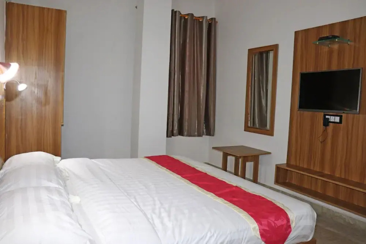 Gulnaar Guest House