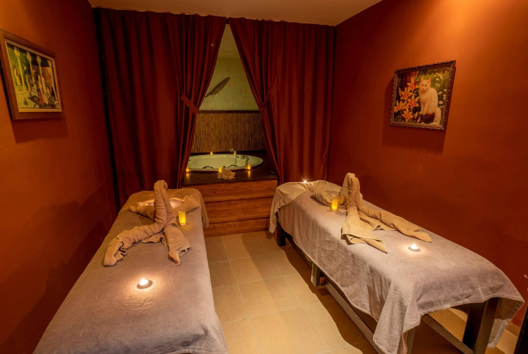 Armas Bella SunOver view