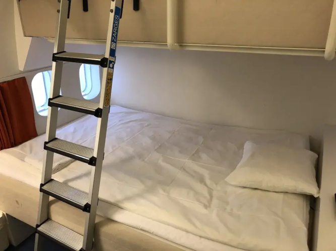 Jumbo Stay - Hostel