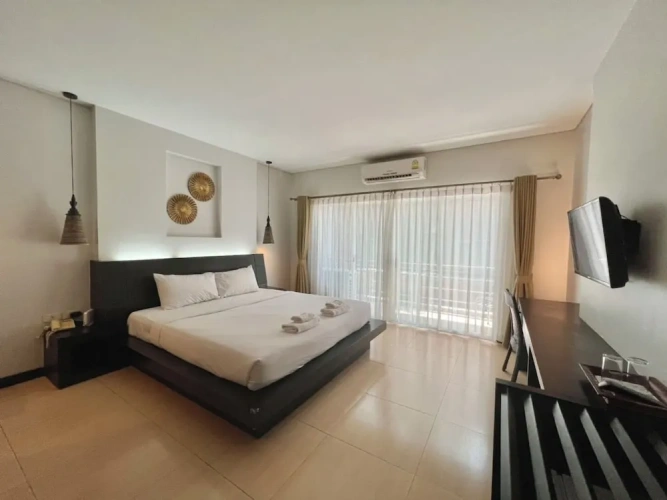 Deluxe room with balcony