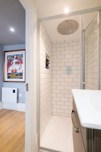 Host Stay St James Studio