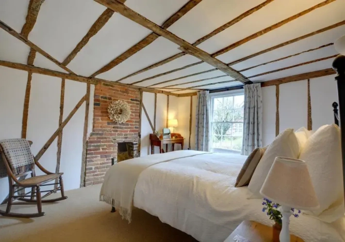 2 Bedrooms Cottage