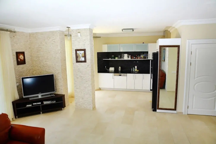 5 Bedroom Villa With Private Pool