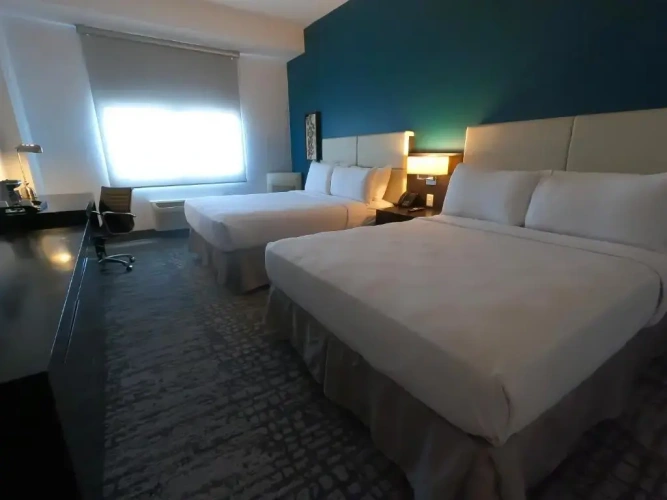 Deluxe Quadruple room