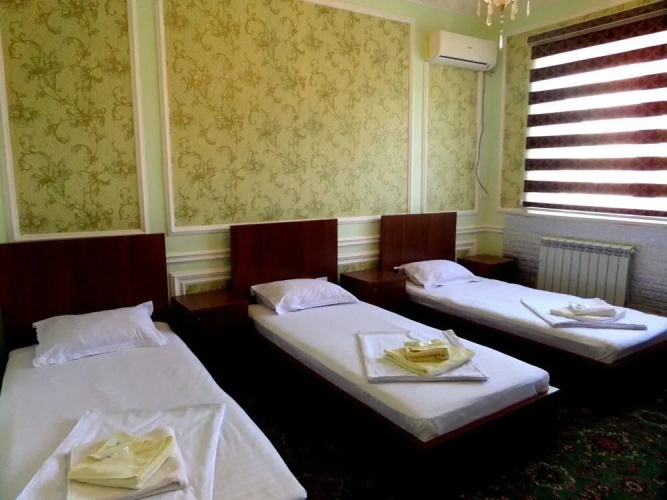 Empire Hotel