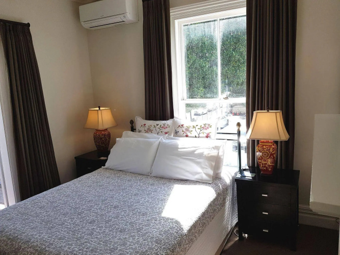 Ponsonby Manor