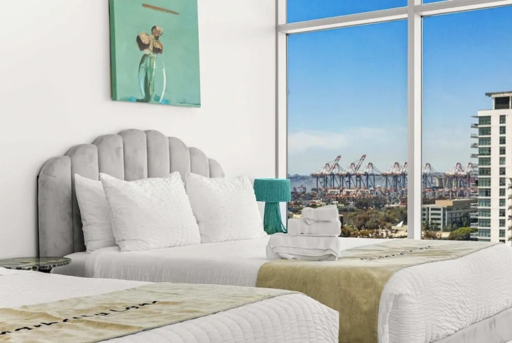 2 Bedrooms Apartment