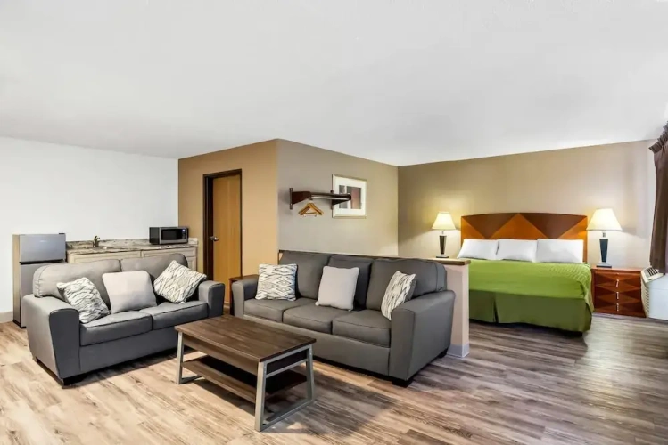Double Suite