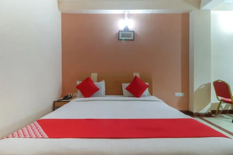 OYO Rooms CT Road 2