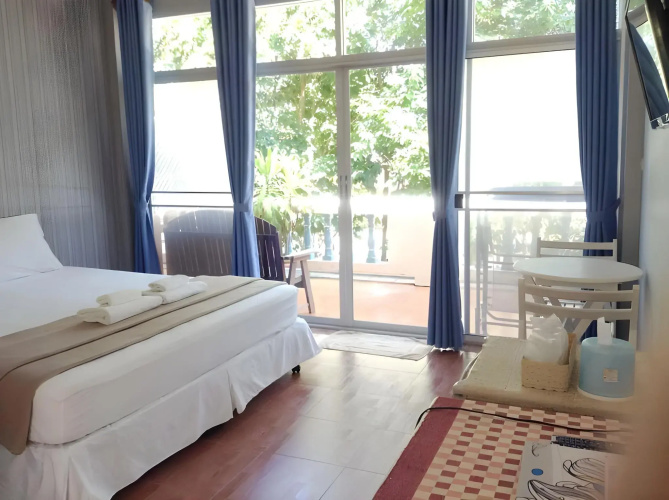 Bankrut Resort
