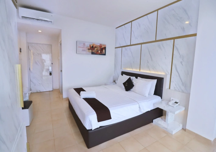 Deluxe Triple room