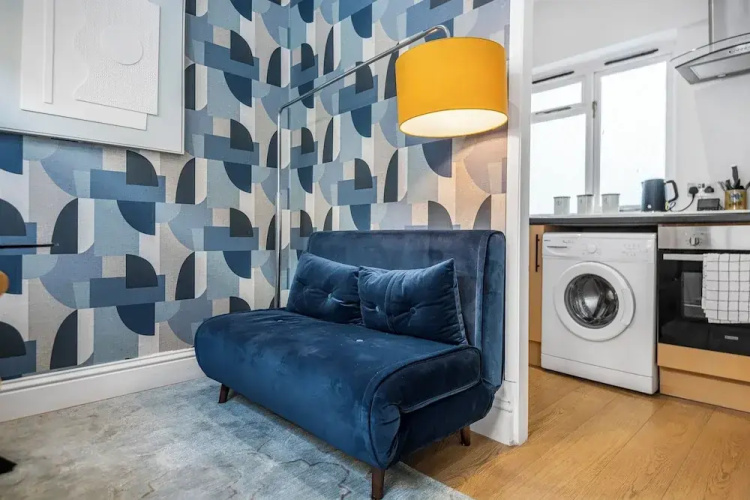 Brighton Courtyard boutique