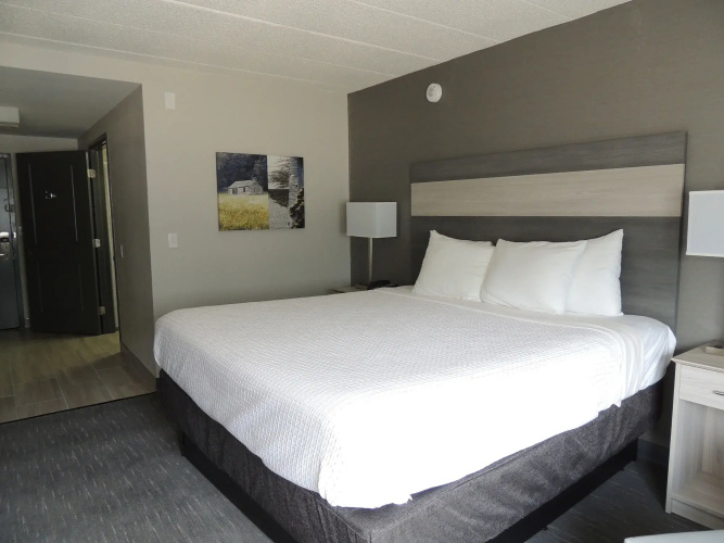Best Western Plus Clarks Summit Scranton