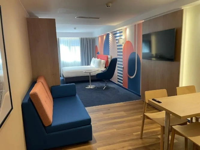 Double Suite