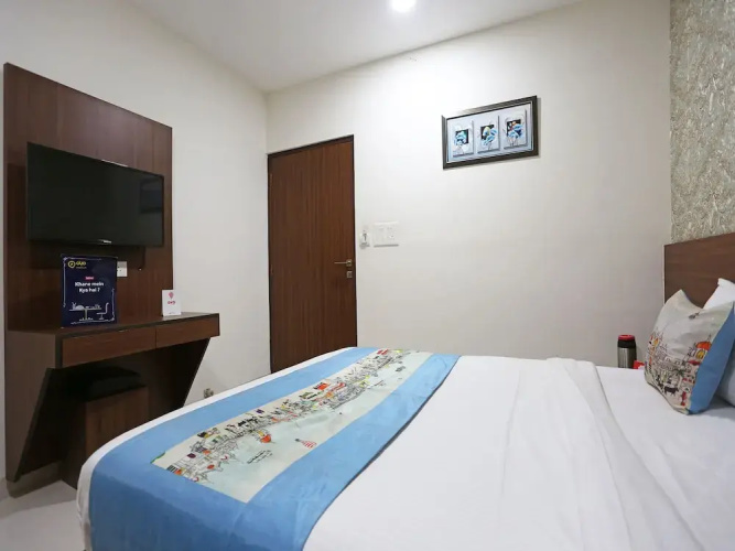 Hotel Swastika