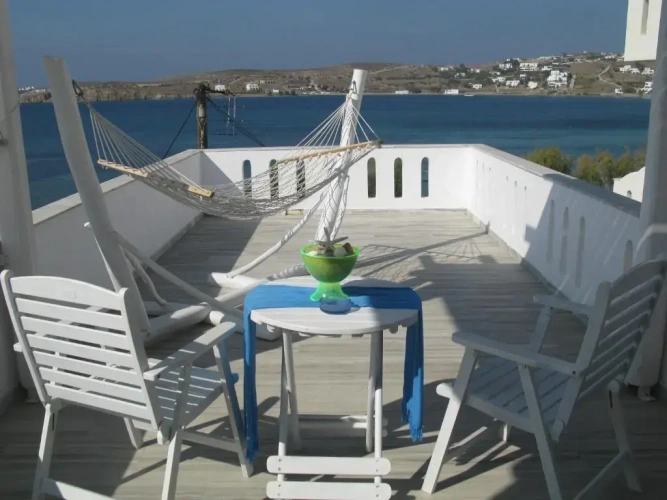 Studio with sea view