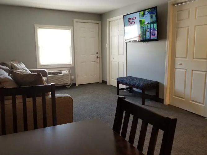 Mt Madison Inn & Suites